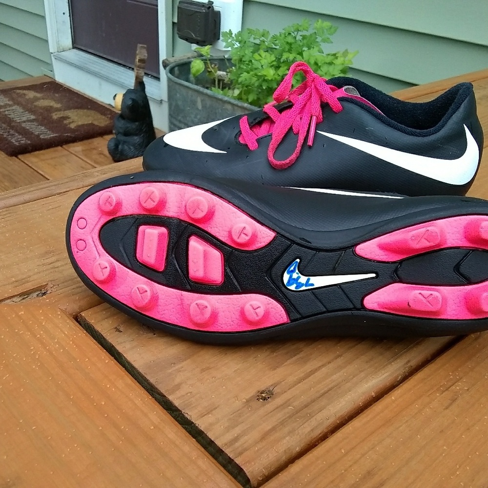 Girls Nike Jr Bravata V Fg-r Velcro Soccer Cleats